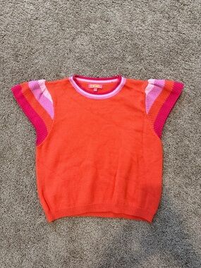 Short sleeve sweater